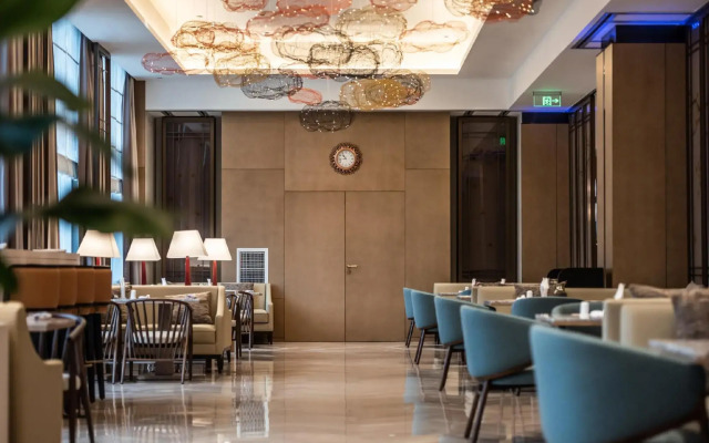 Rainbird International Hotel