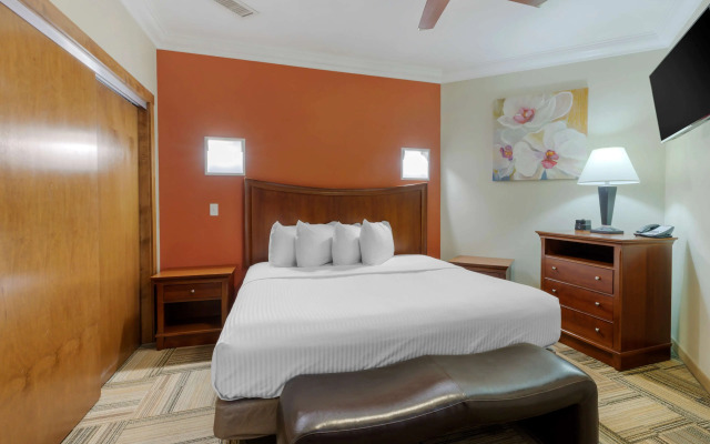 Best Western Plus Loveland Inn