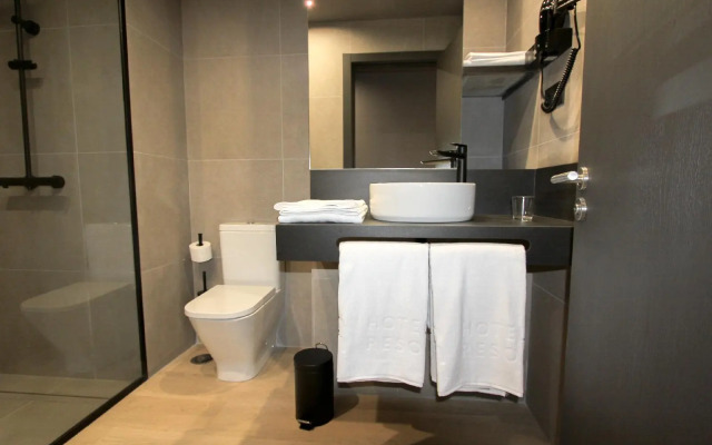 Hotel LIVVO La Escarlata