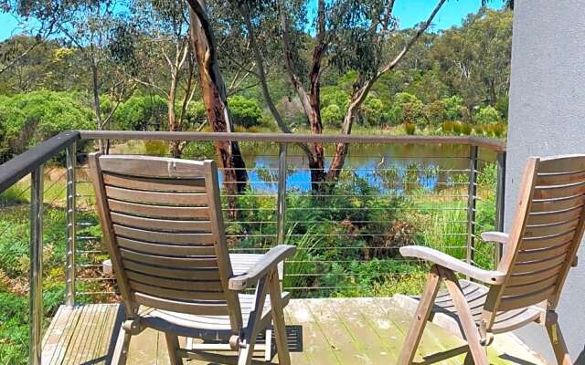 Messmates Luxury Eco Suites