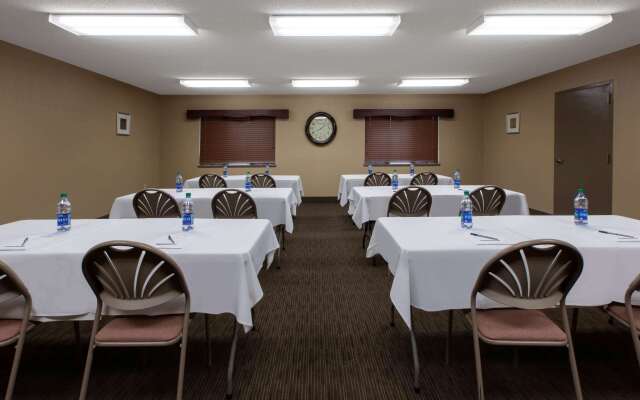 AmericInn by Wyndham Silver City