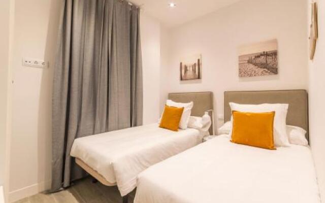 Mit House Avenida America En Madrid Capital