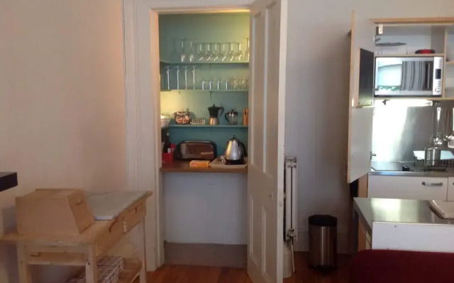 Botanic Garden 2 Bedroom Apartment in Edinburgh