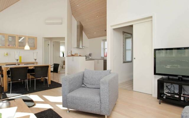 6 Person Holiday Home in Hirtshals-by Traum