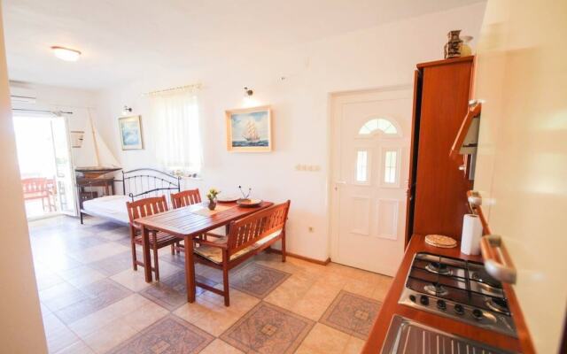 Friends and Family Apartments