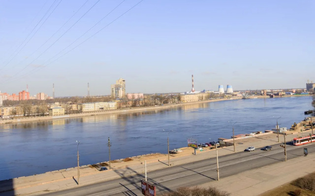 Город Рек на Неве