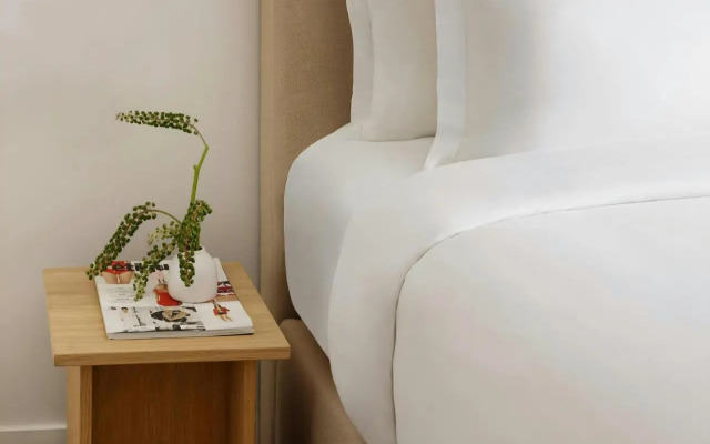 Yvette Hotel Porte de Versailles, Sonder by Marriott Bonvoy