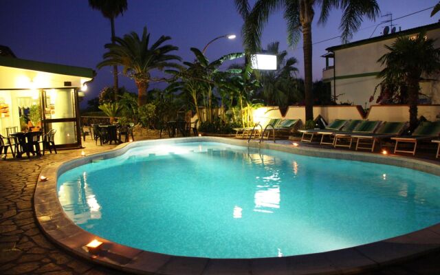 Hotel Marinella
