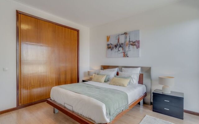 Portola Penthouse 3B