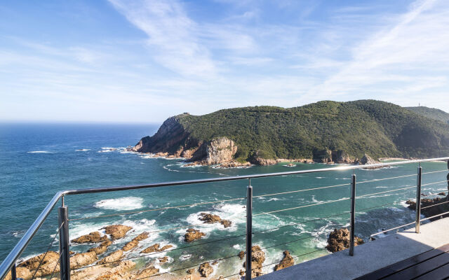 Head over Hills Luxury Retreat