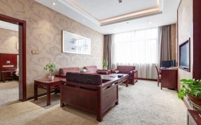 Broma Hotel