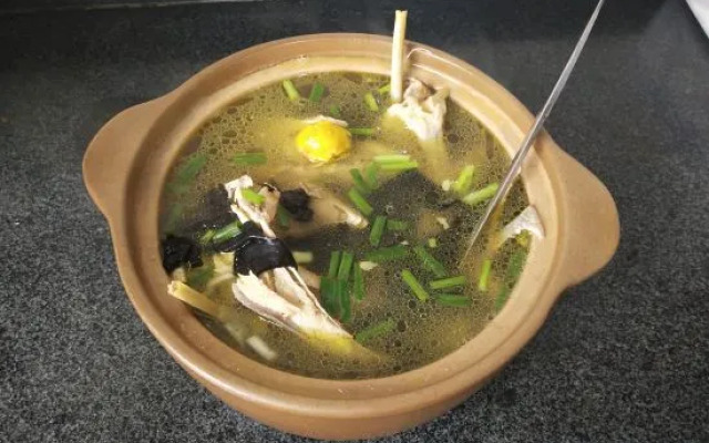 Xiagu Renjia Hostel