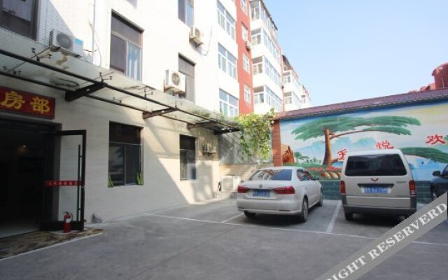 Tianyue Business Hotel