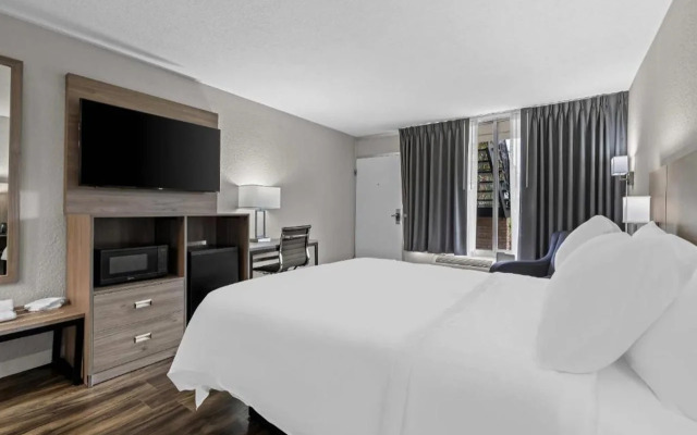 Quality Inn & Suites Ocala I-75