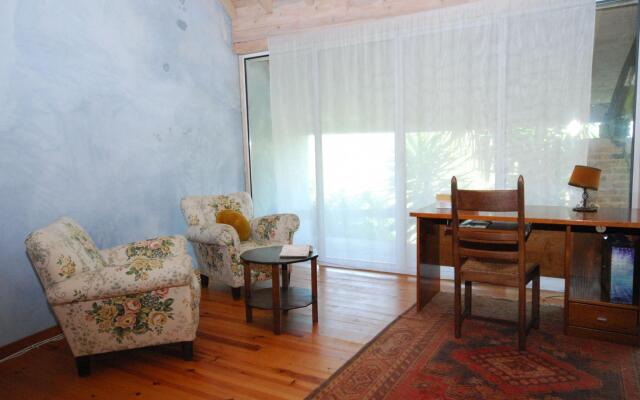 Farmhouse in Soudos With Garden