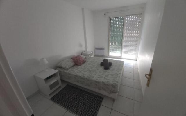 Centre, Grand T2 balcon Pkg, plage gare 600m