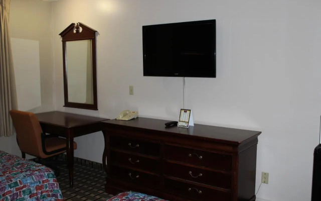 Select Inn Maple Grove