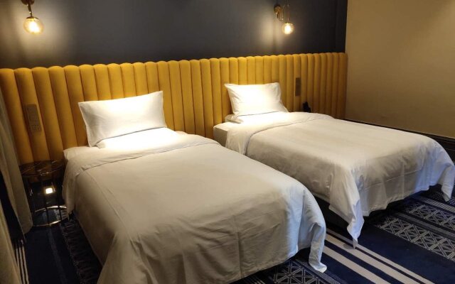 Gangrun East Asia Hotel