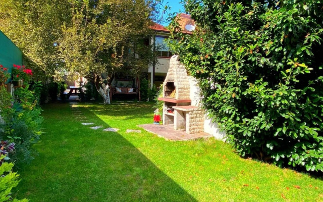 Cozy Villa With Backyard and Fireplace in Sapanca