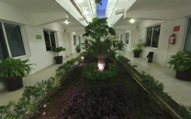Hotel Casa Blanca