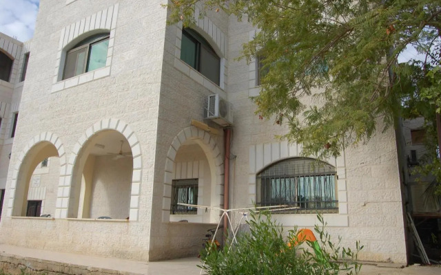 Jericho Waleed's Hostel