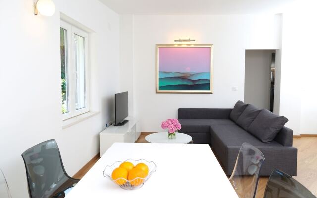 Hedera Estate, Hedera A32