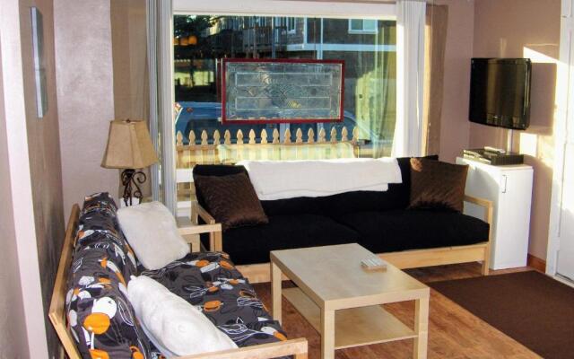 Historic 1920s Cabin