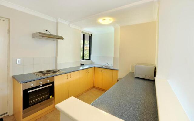 Lodestar Waterside Apartments