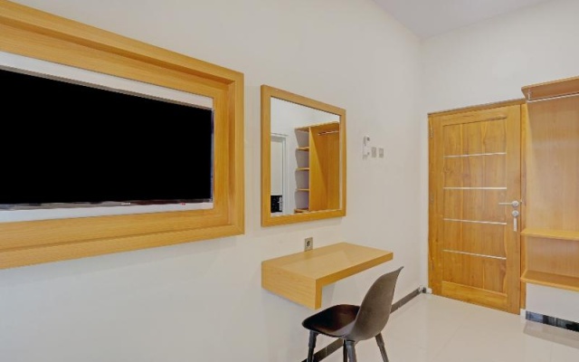 OYO 90410 Griya Amanah Jajar – Guest Rooms – Surakarta