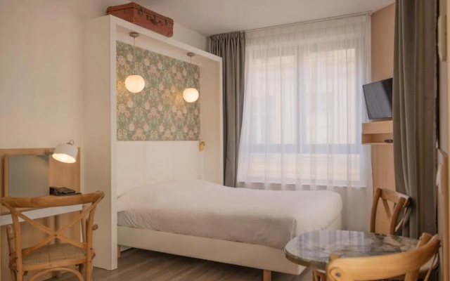 CALM Appart' & Hostel