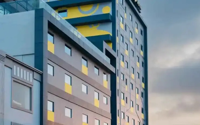 Yello Hotel Harbour Bay Batam