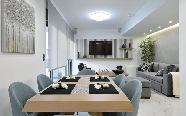 The Lop Athens Holiday Luxury Suites