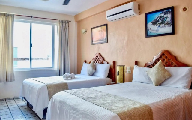 Hotel & Restaurant Bucaneros, Isla Mujeres