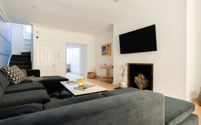 The South Kensington Place - Modern & Bright 4bdr Townhouse