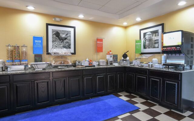 Hampton Inn Dry Ridge