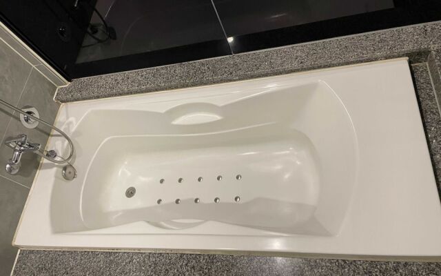 Busan Gwangalli 2 Heaven Hotel