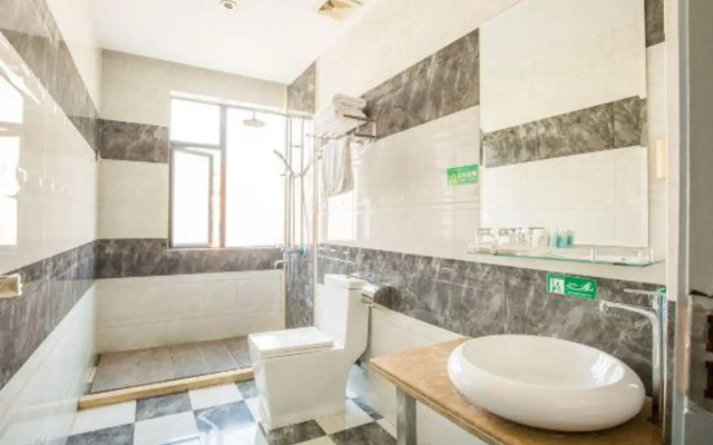 Ganzhou MILO Huangchu Hotel