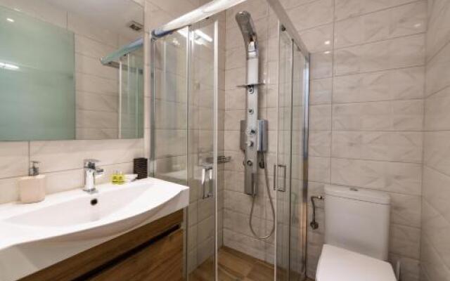 Lefkas City Apartments