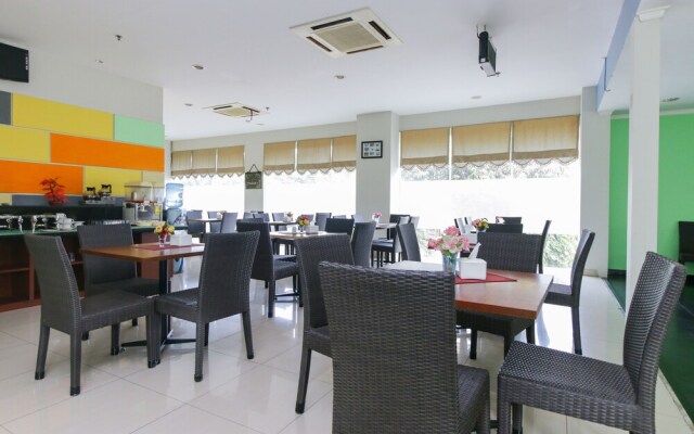 Airy Jatinegara Kebon Nanas 70 Jakarta