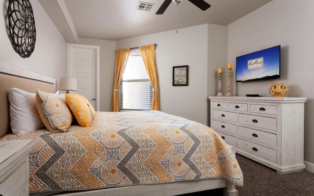 Your Escape at the Ledges