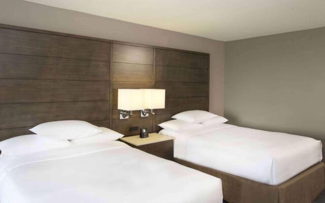 Doubletree by Hilton Bloomington - Minneapolis South