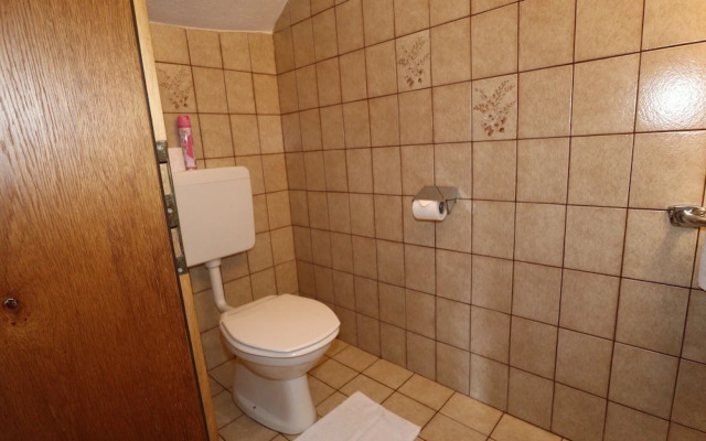 Chalet in Kappl Near Ski Lift & Erlebnispark