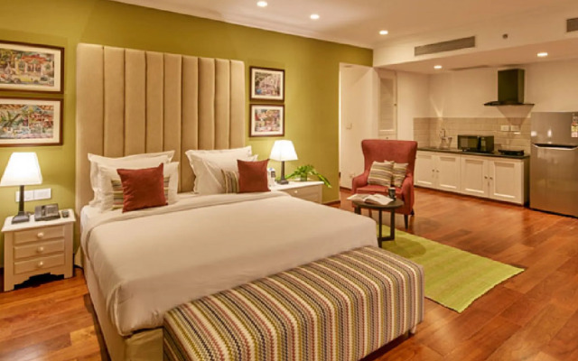 The Waverly Hotel & Residences