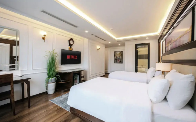 A25 Premium Hotel - 16 Mieu Dam