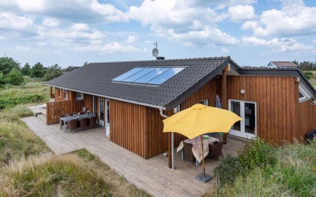 "Zuhra" - 375m from the sea in NW Jutland