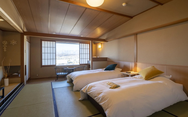 onsen hotel Omoto