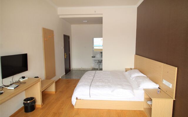 Fengmingjiutian   Hotels