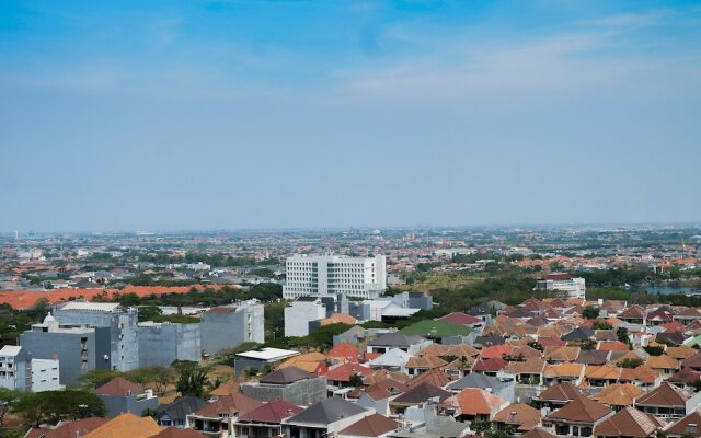 Homey and Comfy 2BR Apartment at Waterplace Residence