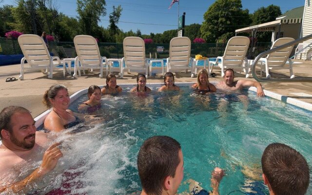 Sierra Sands Family Lodge