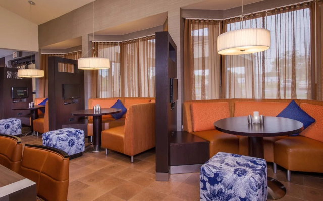 Courtyard by Marriott Richmond Scott’s Addition